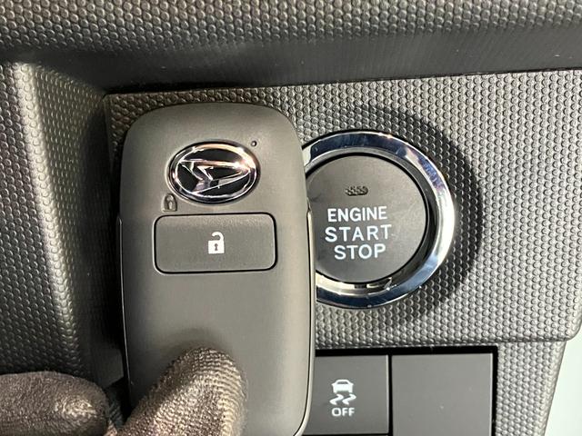 タフトＧ　レーダークルーズコントロール　届出済未使用車衝突被害軽減ブレーキ　コーナーセンサー　バックカメラ（ナビ装着時用）　前席シートヒーター　電動パーキング　スカイフィールトップ　ＬＥＤ　オートライト　オートエアコン　スマートキー　エコアイドル（滋賀県）の中古車