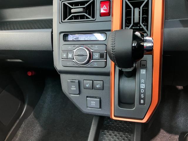 タフトＧ　レーダークルーズコントロール　届出済未使用車衝突被害軽減ブレーキ　コーナーセンサー　バックカメラ（ナビ装着時用）　前席シートヒーター　電動パーキング　スカイフィールトップ　ＬＥＤ　オートライト　オートエアコン　スマートキー　エコアイドル（滋賀県）の中古車