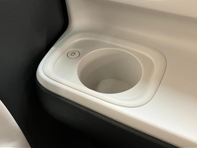 ムーヴキャンバスストライプスＧ　フルセグナビ　パノラマカメラ　前後ドラレコ衝突被害軽減ブレーキ　フルセグナビ　パノラマカメラ　ＤＶＤ再生　Ｂｌｕｅｔｏｏｔｈ　ＵＳＢ　前後ドラレコ　ＥＴＣ　両側電動スライドドア　ＬＥＤ　オートライト　シートヒーター　オートエアコン（滋賀県）の中古車