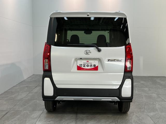 タントファンクロス　９型ディスプレイオーディオ　バックカメラ衝突被害軽減ブレーキ　コーナーセンサー　９型ディスプレイオーディオ　フルセグ　Ｂｌｕｅｔｏｏｔｈ　ＵＳＢ　バックカメラ　両側電動スライドドア　前席シートヒーター　ＬＥＤ　スマートキー　エコアイドル（滋賀県）の中古車