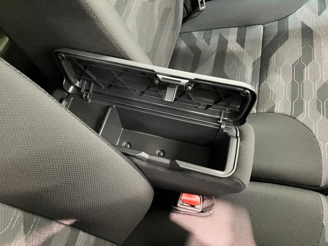 タントファンクロス　９型ディスプレイオーディオ　バックカメラ衝突被害軽減ブレーキ　コーナーセンサー　９型ディスプレイオーディオ　フルセグ　Ｂｌｕｅｔｏｏｔｈ　ＵＳＢ　バックカメラ　両側電動スライドドア　前席シートヒーター　ＬＥＤ　スマートキー　エコアイドル（滋賀県）の中古車