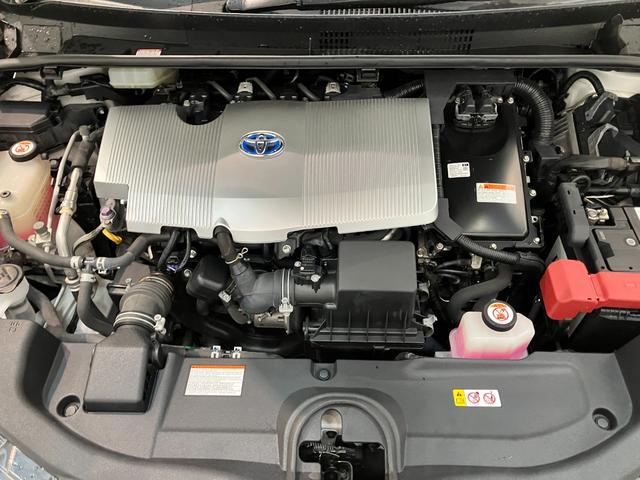 プリウスＳ　９型フルセグナビ　バックカメラ　レーダークルコントヨタセーフティセンス　９型フルセグナビ　バックカメラ　ＤＶＤ再生　Ｂｌｕｅｔｏｏｔｈ　ＥＴＣ　レーダークルーズコントロール　オートエアコン　オートライト　スマートキー　ＬＥＤ（滋賀県）の中古車