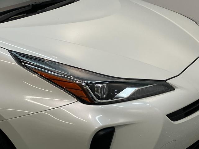 プリウスＳ　９型フルセグナビ　バックカメラ　レーダークルコントヨタセーフティセンス　９型フルセグナビ　バックカメラ　ＤＶＤ再生　Ｂｌｕｅｔｏｏｔｈ　ＥＴＣ　レーダークルーズコントロール　オートエアコン　オートライト　スマートキー　ＬＥＤ（滋賀県）の中古車