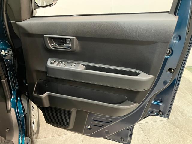 アトレーＲＳ　４ＷＤ　コーナーセンサー　クルコン　届出済未使用車衝突被害軽減ブレーキ　コーナーセンサー　４ＷＤ　ターボ　バックカメラ（ナビ装着時用）　両側電動スライドドア　ＬＥＤ　オートライト　レーダークルコン　オートエアコン　スマートキー　エコアイドル（滋賀県）の中古車