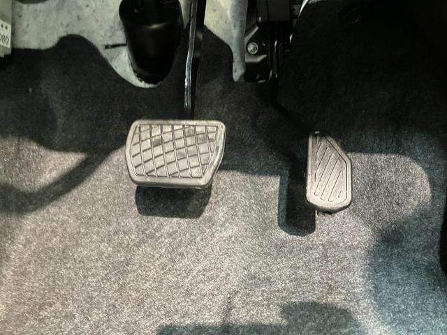 タフトＧ　コーナーセンサー　クルーズコントロール　届出済未使用車衝突被害軽減ブレーキ　コーナーセンサー　バックカメラ（ナビ装着時用）　前席シートヒーター　電動パーキング　スカイフィールトップ　ＬＥＤ　レーダークルーズコントロール　スマートキー　エコアイドル（滋賀県）の中古車