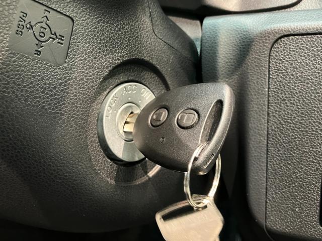 ミライースＬ　ＳＡIII　ＣＤステレオ　コーナーセンサー　キーレス衝突被害軽減ブレーキ　コーナーセンサー　バックカメラ（ナビ装着時用）　ＣＤステレオ　オートライト　マニュアルレベリング　マニュアルエアコン　キーレスエントリー　エコアイドル（滋賀県）の中古車