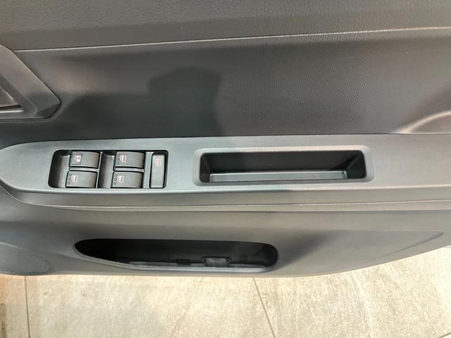 ミライースＬ　ＳＡIII　ＣＤステレオ　コーナーセンサー　キーレス衝突被害軽減ブレーキ　コーナーセンサー　バックカメラ（ナビ装着時用）　ＣＤステレオ　オートライト　マニュアルレベリング　マニュアルエアコン　キーレスエントリー　エコアイドル（滋賀県）の中古車