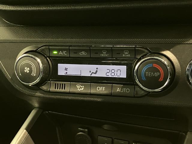 ロッキープレミアムＧ　ＨＥＶ　９型ディスプレイオーディオ　Ｐカメラ衝突被害軽減ブレーキ　コーナーセンサー　９型ディスプレイオーディオ　フルセグ　パノラマカメラ　Ｂｌｕｅｔｏｏｔｈ　ＵＳＢ　前後ドラレコ　前席シートヒーター　電動パーキング　ＬＥＤ　クルーズコントロール（滋賀県）の中古車