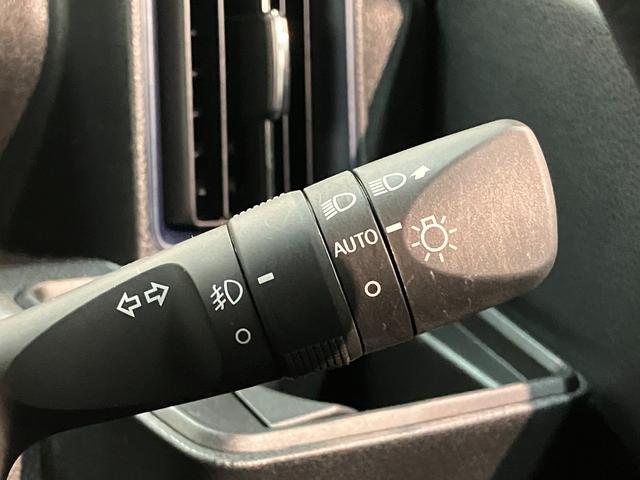 タントカスタムＸ　コーナーセンサー　シートヒーター　ＬＥＤ　ＥＴＣ衝突被害軽減ブレーキ　コーナーセンサー　バックカメラ（ナビ装着時用）　両側電動スライドドア　前席シートヒーター　電動パーキングブレーキ　ＬＥＤ　オートライト　オートエアコン　スマートキー　エコアイドル（滋賀県）の中古車