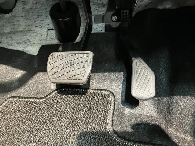 タントカスタムＸ　コーナーセンサー　シートヒーター　ＬＥＤ　ＥＴＣ衝突被害軽減ブレーキ　コーナーセンサー　バックカメラ（ナビ装着時用）　両側電動スライドドア　前席シートヒーター　電動パーキングブレーキ　ＬＥＤ　オートライト　オートエアコン　スマートキー　エコアイドル（滋賀県）の中古車