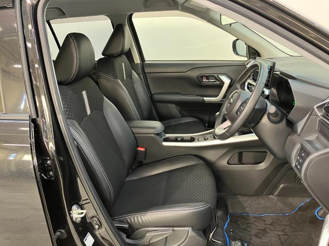 ロッキープレミアムＧ　ＨＥＶ　９型ディスプレイオーディオ　Ｐカメラ衝突被害軽減ブレーキ　コーナーセンサー　ディスプレイオーディオ　フルセグ　パノラマカメラ　Ｂｌｕｅｔｏｏｔｈ　ＵＳＢ　ドラレコ　前席シートヒーター　レーダークルーズコントロール　電動パーキングブレーキ（滋賀県）の中古車