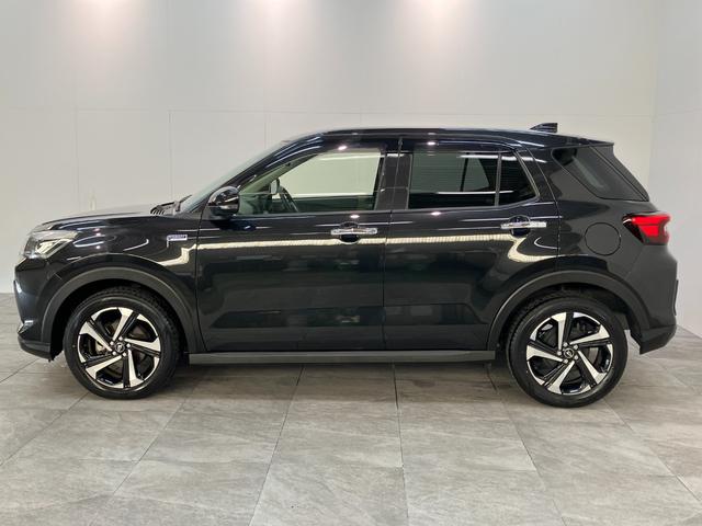 ロッキープレミアムＧ　ＨＥＶ　９型ディスプレイオーディオ　Ｐカメラ衝突被害軽減ブレーキ　コーナーセンサー　ディスプレイオーディオ　フルセグ　パノラマカメラ　Ｂｌｕｅｔｏｏｔｈ　ＵＳＢ　ドラレコ　前席シートヒーター　レーダークルーズコントロール　電動パーキングブレーキ（滋賀県）の中古車