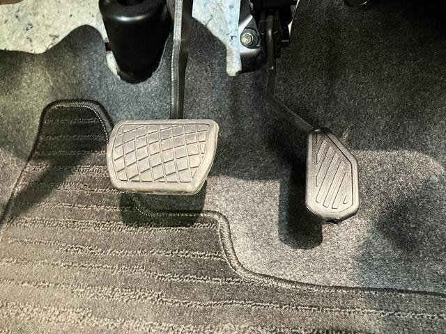 タフトＧターボ　フルセグナビ　パノラマカメラ　ドラレコ　クルコン衝突被害軽減ブレーキ　コーナーセンサー　フルセグナビ　パノラマカメラ　ＤＶＤ再生　Ｂｌｕｅｔｏｏｔｈ　ＵＳＢ　前後ドラレコ　前席シートヒーター　電動パーキング　ＬＥＤ　オートライト　レーダークルコン（滋賀県）の中古車