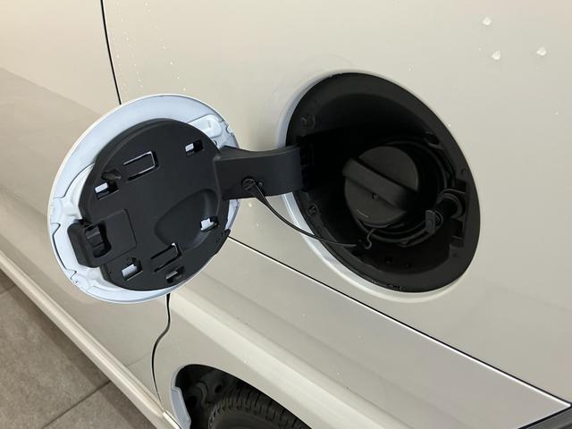 タントカスタムＲＳ　両側電動スライドドア　レーダークルコン衝突被害軽減ブレーキ　コーナーセンサー　パノラマカメラ（ナビ装着時用）　両側電動スライドドア　前席シートヒーター　電動パーキングブレーキ　ＬＥＤ　オートライト　オートエアコン　クルーズコントロール（滋賀県）の中古車