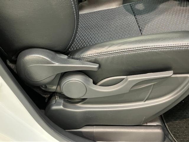 タントカスタムＲＳ　両側電動スライドドア　レーダークルコン衝突被害軽減ブレーキ　コーナーセンサー　パノラマカメラ（ナビ装着時用）　両側電動スライドドア　前席シートヒーター　電動パーキングブレーキ　ＬＥＤ　オートライト　オートエアコン　クルーズコントロール（滋賀県）の中古車