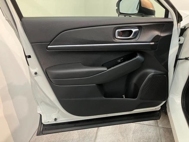 ヴェゼルe:HEV Z フルセグナビ バックカメラ レーダークルコン衝突被害軽減ブレーキ フルセグナビ バックカメラ Bluetooth USB ドラレコ ETC レーダークルコン ハンドル&シートヒーター パドルシフト 電動リヤーゲート コーナーセンサー LED(滋賀県)の中古車