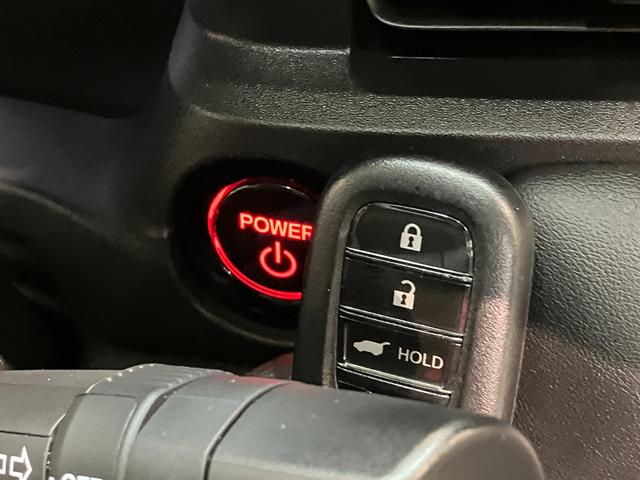 ヴェゼルe:HEV Z フルセグナビ バックカメラ レーダークルコン衝突被害軽減ブレーキ フルセグナビ バックカメラ Bluetooth USB ドラレコ ETC レーダークルコン ハンドル&シートヒーター パドルシフト 電動リヤーゲート コーナーセンサー LED(滋賀県)の中古車