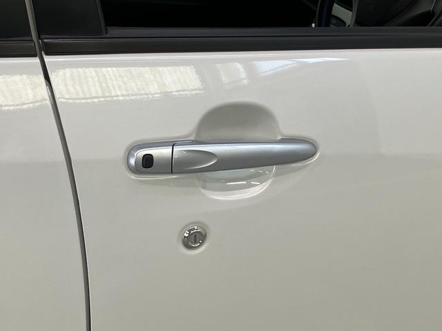 ムーヴカスタム　Ｘ　フルセグナビ　バックカメラ　スマートキーオートライト　オートエアコン　スマートキー　電動格納式ミラー　エコアイドルフルセグナビ　ＥＴＣ　ＤＶＤ再生　Ｂｌｕｅｔｏｏｔｈ　ＵＳＢ　バックカメラ　ＬＥＤ（滋賀県）の中古車