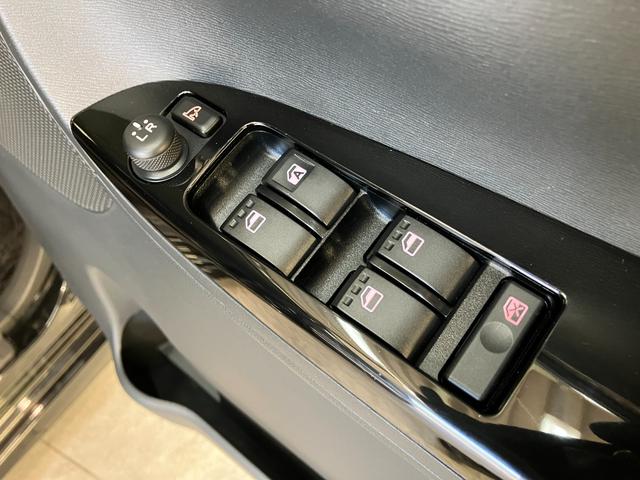 タントカスタムＲＳ　ＳＡ　ディスプレイオーディオ　バックカメラ衝突被害軽減ブレーキ　ディスプレイオーディオ　Ｂｌｕｅｔｏｏｔｈ　ＵＳＢ　ＤＶＤ再生　バックカメラ　ドラレコ　ＥＴＣ　両側電動スライドドア　ＬＥＤヘッドライト　オートライト　タイヤ４本新品交換済み（滋賀県）の中古車