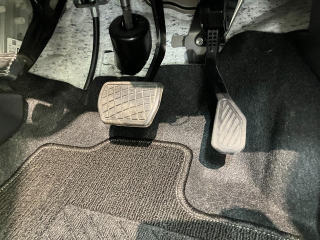 タントＸ　ディスプレイオーディオ　バックカメラ　車検整備付衝突被害軽減ブレーキ　コーナーセンサー　ディスプレイオーディオ　Ｂｌｕｅｔｏｏｔｈ　ＤＶＤ　ＵＳＢ　バックカメラ　ＥＴＣ　左側電動スライドドア　前席シートヒーター　ＬＥＤ　スマートキー　エコアイドル（滋賀県）の中古車