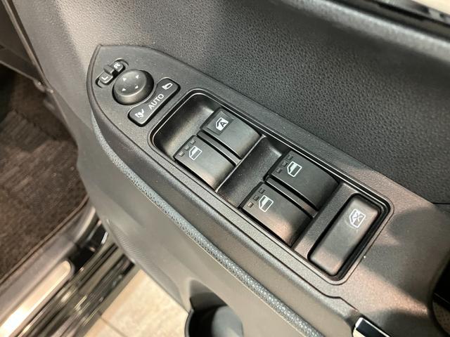 タントカスタムＲＳ　９型ディスプレイオーディオ　駐車支援システム衝突被害軽減ブレーキ　コーナーセンサー　９型ディスプレイオーディオ　フルセグ　Ｂｌｕｅｔｏｏｔｈ　ＵＳＢ　パノラマカメラ　駐車支援システム　前後ドラレコ　両側パワスラ　前席シートヒーター　ＬＥＤ（滋賀県）の中古車