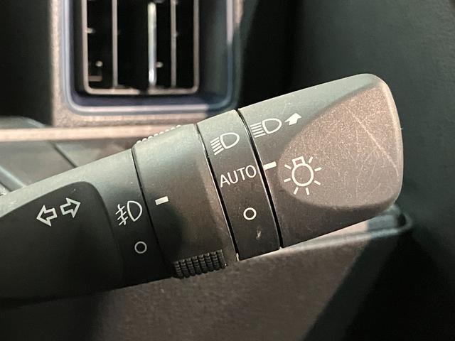 タントカスタムＲＳ　フルセグナビ　バックカメラ　両側パワスラ衝突被害軽減ブレーキ　コーナーセンサー　ターボ　フルセグナビ　Ｂｌｕｅｔｏｏｔｈ　ＤＶＤ再　ＵＳＢ　バックカメラ　両側電動スライドドア　前席シートヒーター　ＬＥＤ　スマートキー　エコアイドル（滋賀県）の中古車