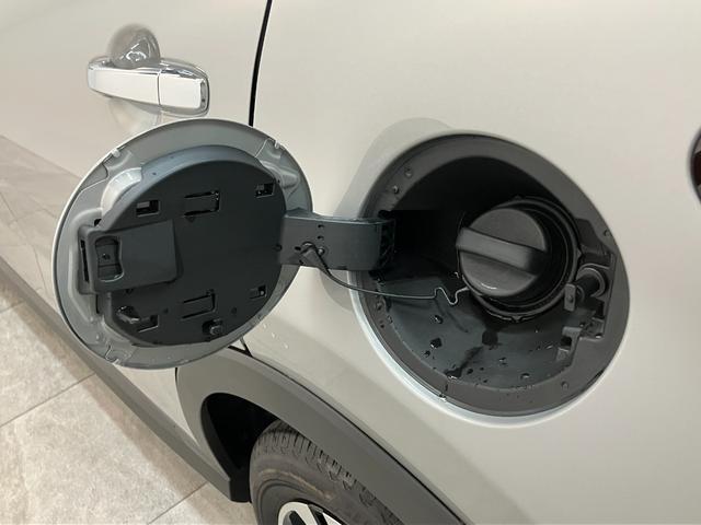 ロッキープレミアムＧ　９型ディスプレイオーディオ　パノラマカメラ衝突被害軽減ブレーキ　コーナーセンサー　９型ディスプレイオーディオ　フルセグ　パノラマカメラ　Ｂｌｕｅｔｏｏｔｈ　ＵＳＢ　前席シートヒーター　電動パーキング　ＬＥＤ　オートライト　オートエアコン（滋賀県）の中古車