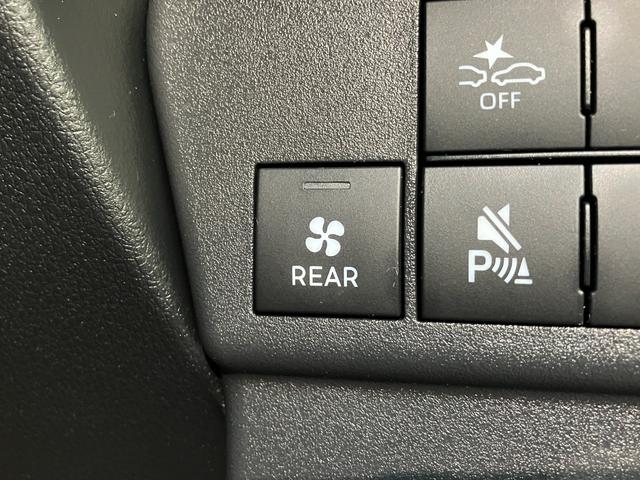 ハイゼットカーゴＤＸ　４ＷＤ　コーナーセンサー　キーレスエントリー衝突被害軽減ブレーキ　スマアシ　コーナーセンサー　前席パワーウインドウ　ＡＭ／ＦＭステレオ　両側スライドドア　パートタイム４ＷＤ　オートライト　マニュアルレベリング（滋賀県）の中古車