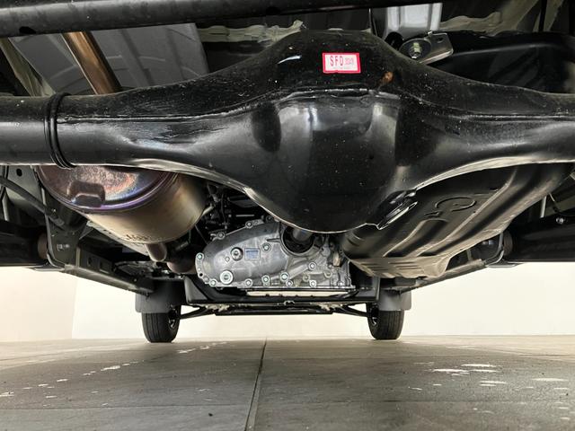 ハイゼットカーゴＤＸ　４ＷＤ　コーナーセンサー　キーレスエントリー衝突被害軽減ブレーキ　スマアシ　コーナーセンサー　前席パワーウインドウ　ＡＭ／ＦＭステレオ　両側スライドドア　パートタイム４ＷＤ　オートライト　マニュアルレベリング（滋賀県）の中古車