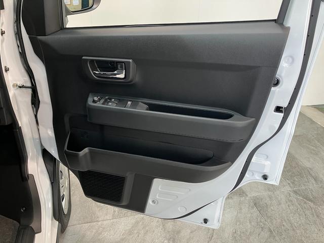 アトレーＲＳ　４ＷＤ　レーダクルコン　両側パワスラ　届出済未使用車衝突被害軽減ブレーキ　コーナーセンサー　４ＷＤ　ターボ　バックカメラ（ナビ装着時用）　両側電動スライドドア　ＬＥＤ　オートライト　電動格納式ミラー　クルコン　オートエアコン　スマートキー　エコアイドル（滋賀県）の中古車