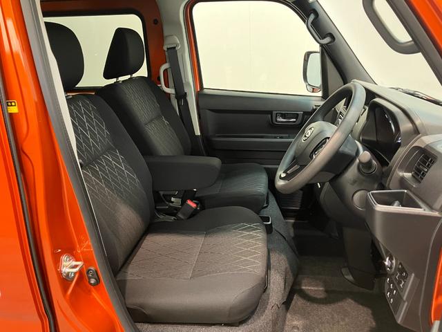 アトレーＲＳ　４ＷＤ　レーダークルーズコントロール　届出済未使用車衝突被害軽減ブレーキ　コーナーセンサー　４ＷＤ　ターボ　バックカメラ（ナビ装着時用）　両側電動スライドドア　ＬＥＤ　オートライト　電動格納式ミラー　クルコン　オートエアコン　スマートキー　エコアイドル（滋賀県）の中古車