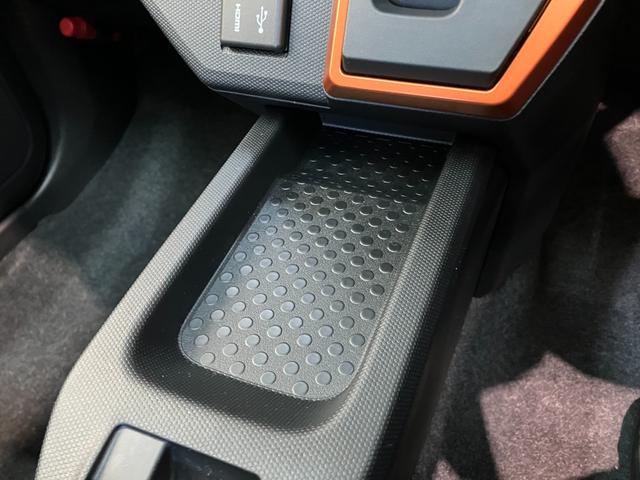 タフトＧ　９型ディスプレイオーディオ　クルコン　届出済未使用車衝突被害軽減ブレーキ　コーナーセンサー　９型ディスプレイオーディオ　フルセグ　バックカメラ　Ｂｌｕｅｔｏｏｔｈ　ＵＳＢ　前席シートヒーター　ＬＥＤ　オートライト　レーダークルーズコントロール（滋賀県）の中古車