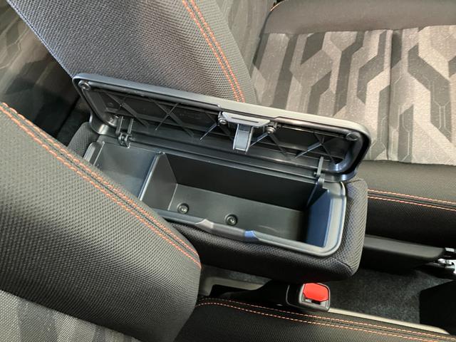 タフトＧ　９型ディスプレイオーディオ　クルコン　届出済未使用車衝突被害軽減ブレーキ　コーナーセンサー　９型ディスプレイオーディオ　フルセグ　バックカメラ　Ｂｌｕｅｔｏｏｔｈ　ＵＳＢ　前席シートヒーター　ＬＥＤ　オートライト　レーダークルーズコントロール（滋賀県）の中古車