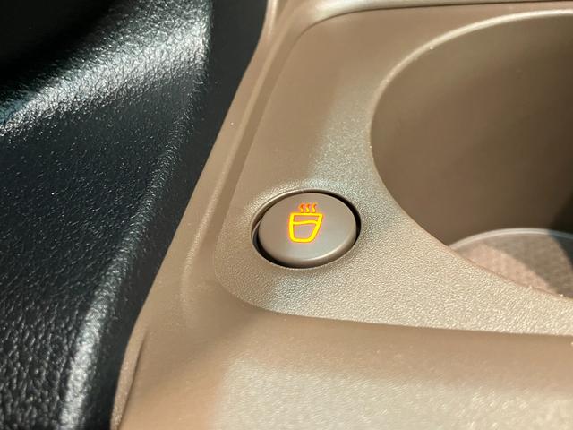 ムーヴキャンバスセオリーＧターボ　９型ディスプレイオーディオ　クルコン衝突被害軽減ブレーキ　コーナーセンサー　９型ディスプレイオーディオ　フルセグ　Ｂｌｕｅｔｏｏｔｈ　ＵＳＢ　バックカメラ　両側電動スライドドア　前席シートヒーター　　レーダークルーズコントロール（滋賀県）の中古車