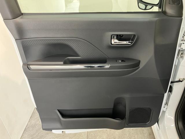 タントカスタムＲＳ　フルセグナビ　パノラマカメラ　レーダークルコン衝突被害軽減ブレーキ　コーナーセンサー　フルセグナビ　Ｂｌｕｅｔｏｏｔｈ　ＤＶＤ　ＵＳＢ　パノラマカメラ　レーダークルーズコントロール　両側電動スライドドア　前席シートヒーター　ＬＥＤ　スマートキー（滋賀県）の中古車