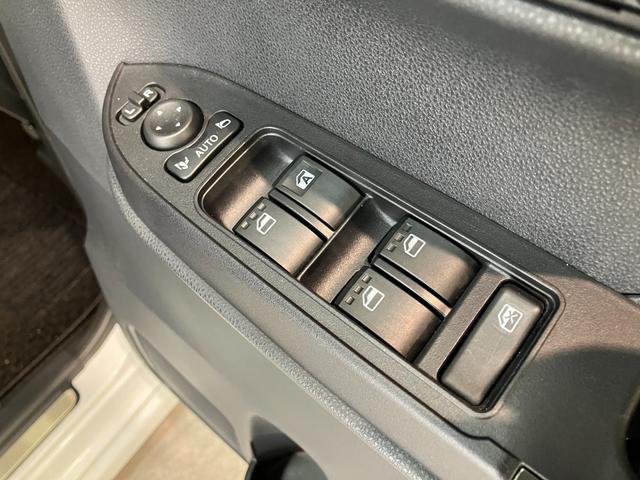 タントカスタムＲＳ　フルセグナビ　パノラマカメラ　レーダークルコン衝突被害軽減ブレーキ　コーナーセンサー　フルセグナビ　Ｂｌｕｅｔｏｏｔｈ　ＤＶＤ　ＵＳＢ　パノラマカメラ　レーダークルーズコントロール　両側電動スライドドア　前席シートヒーター　ＬＥＤ　スマートキー（滋賀県）の中古車