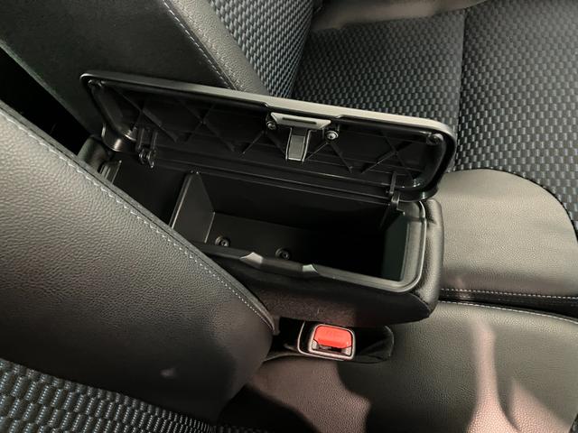 タントカスタムＲＳ　フルセグナビ　パノラマカメラ　レーダークルコン衝突被害軽減ブレーキ　コーナーセンサー　フルセグナビ　Ｂｌｕｅｔｏｏｔｈ　ＤＶＤ　ＵＳＢ　パノラマカメラ　レーダークルーズコントロール　両側電動スライドドア　前席シートヒーター　ＬＥＤ　スマートキー（滋賀県）の中古車