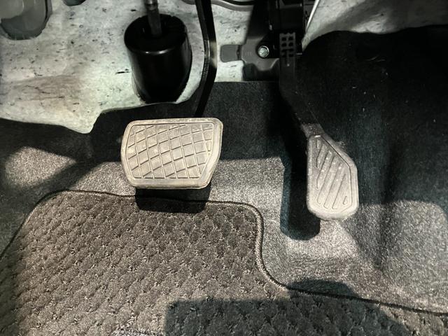 タントカスタムＲＳ　フルセグナビ　パノラマカメラ　レーダークルコン衝突被害軽減ブレーキ　コーナーセンサー　フルセグナビ　Ｂｌｕｅｔｏｏｔｈ　ＤＶＤ　ＵＳＢ　パノラマカメラ　レーダークルーズコントロール　両側電動スライドドア　前席シートヒーター　ＬＥＤ　スマートキー（滋賀県）の中古車