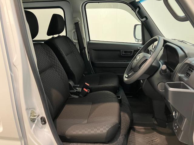 ハイゼットカーゴクルーズ CVT車 スマートキー LE走行5千キロ台衝突被害軽減ブレーキ スマアシ コーナーセンサー スマートキー 前席パワーウインドウ CDステレオ 両側スライドドア LEDヘッドライト 電動格納式ミラー エコアイドル(滋賀県)の中古車