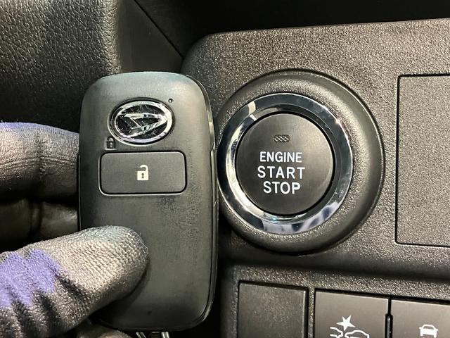 ハイゼットカーゴクルーズ CVT車 スマートキー LE走行5千キロ台衝突被害軽減ブレーキ スマアシ コーナーセンサー スマートキー 前席パワーウインドウ CDステレオ 両側スライドドア LEDヘッドライト 電動格納式ミラー エコアイドル(滋賀県)の中古車