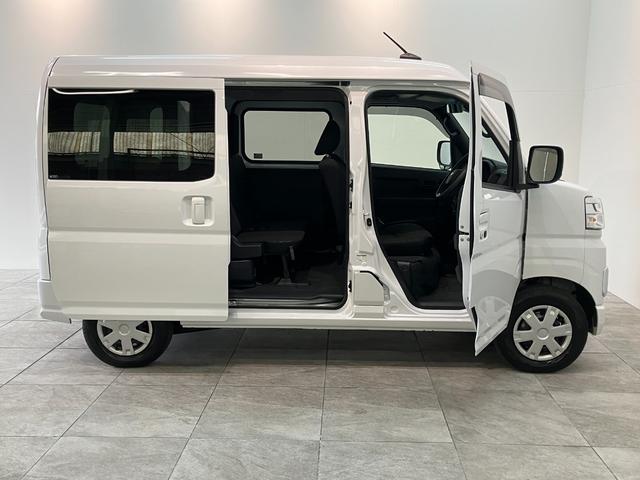 ハイゼットカーゴクルーズ CVT車 スマートキー LE走行5千キロ台衝突被害軽減ブレーキ スマアシ コーナーセンサー スマートキー 前席パワーウインドウ CDステレオ 両側スライドドア LEDヘッドライト 電動格納式ミラー エコアイドル(滋賀県)の中古車