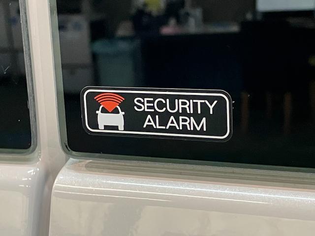 ハイゼットカーゴクルーズ CVT車 スマートキー LE走行5千キロ台衝突被害軽減ブレーキ スマアシ コーナーセンサー スマートキー 前席パワーウインドウ CDステレオ 両側スライドドア LEDヘッドライト 電動格納式ミラー エコアイドル(滋賀県)の中古車