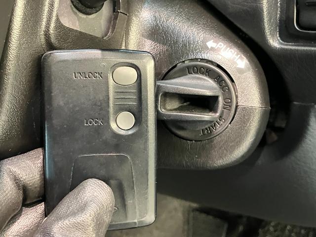 テリオスキッドカスタムX 4WD スマートキー 走行2万5千キロ台フルタイム4WD CD/MDステレオ マニュアルエアコン マニュアルレベリング スマートキー 電動格納式ミラー インタークーラーターボ(滋賀県)の中古車