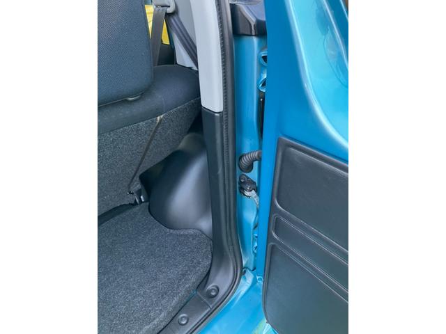 テリオスキッドカスタムX 4WD スマートキー 走行2万5千キロ台フルタイム4WD CD/MDステレオ マニュアルエアコン マニュアルレベリング スマートキー 電動格納式ミラー インタークーラーターボ(滋賀県)の中古車