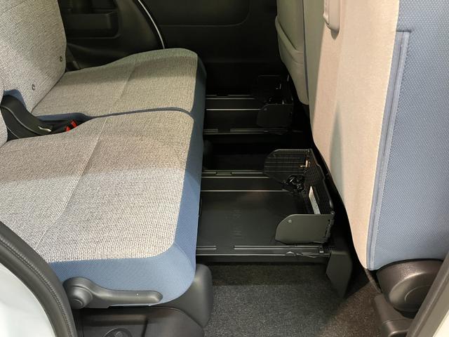 ムーヴキャンバスストライプスＧ　駐車支援システム　９型Ｄ．Ａ　届出済未使用車衝突被害軽減ブレーキ　コーナーセンサー　９型ディスプレイオーディオ　フルセグ　Ｂｌｕｅｔｏｏｔｈ　ＵＳＢ　パノラマカメラ　駐車支援システム　両側電動スライドドア　前席シートヒーター　ＬＥＤ（滋賀県）の中古車