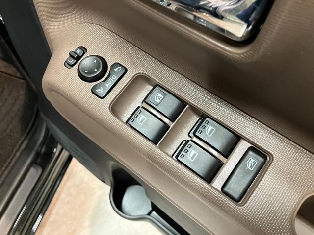 ムーヴキャンバスセオリーＧターボ　９型ディスプレイオーディオ　レーダクルコン衝突被害軽減ブレーキ　コーナーセンサー　９型ディスプレイオーディオ　フルセグ　Ｂｌｕｅｔｏｏｔｈ　ＵＳＢ　バックカメラ　両側電動スライドドア　前席シートヒーター　ＬＥＤ　レーダークルーズコントロール（滋賀県）の中古車