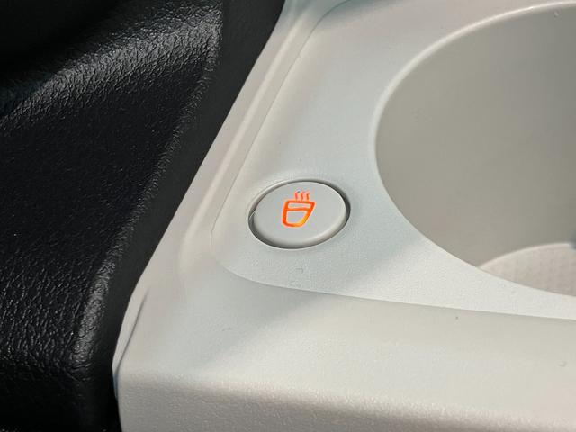 ムーヴキャンバスストライプスＧ　９型ディスプレイオーディオ　両側パワスラ衝突被害軽減ブレーキ　コーナーセンサー　９型ディスプレイオーディオ　フルセグ　Ｂｌｕｅｔｏｏｔｈ　ＵＳＢ　バックカメラ　両側電動スライドドア　前席シートヒーター　ＬＥＤ　ワイヤレス充電器　エコアイドル（滋賀県）の中古車