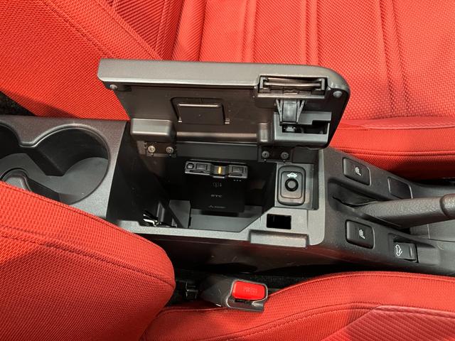 コペンセロ　フルセグナビ　バックカメラ　ＨＫＳマフラー電動オープンルーフ　フルセグナビ　ＤＶＤ再生　Ｂｌｕｅｔｏｏｔｈ　ＵＳＢ　ＥＴＣ　ドライブレコーダー　シートヒーター　ＬＥＤヘッドライト　オートライト　スマートキー　オートエアコン　エコアイドル（滋賀県）の中古車