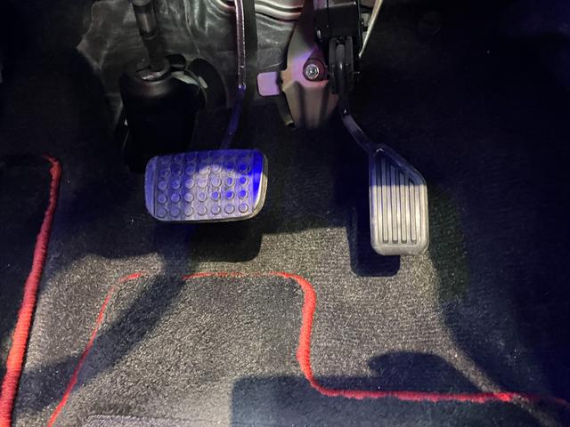 コペンセロ　フルセグナビ　バックカメラ　ＨＫＳマフラー電動オープンルーフ　フルセグナビ　ＤＶＤ再生　Ｂｌｕｅｔｏｏｔｈ　ＵＳＢ　ＥＴＣ　ドライブレコーダー　シートヒーター　ＬＥＤヘッドライト　オートライト　スマートキー　オートエアコン　エコアイドル（滋賀県）の中古車