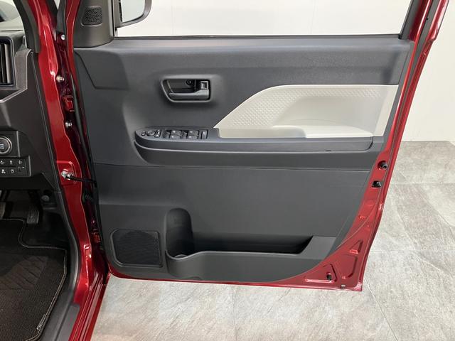 タントＸ　コーナーセンサー　シートヒーター　左側電動スライドドア衝突被害軽減ブレーキ　コーナーセンサー　バックカメラ（ナビ装着時用）　左側電動スライドドア　前席シートヒーター　電動パーキングブレーキ　ＬＥＤ　オートライト　オートエアコン　スマートキー　エコアイドル（滋賀県）の中古車